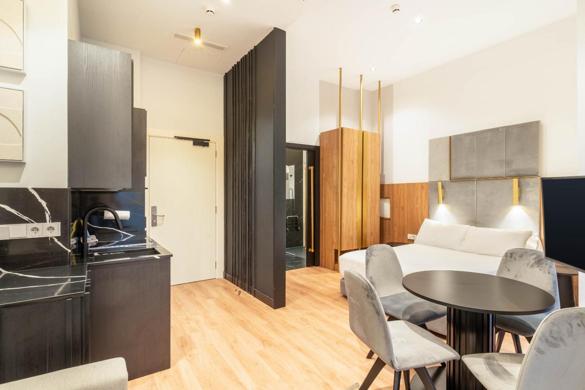 Limehome San Sebastian Zubieta Kalea المظهر الخارجي الصورة